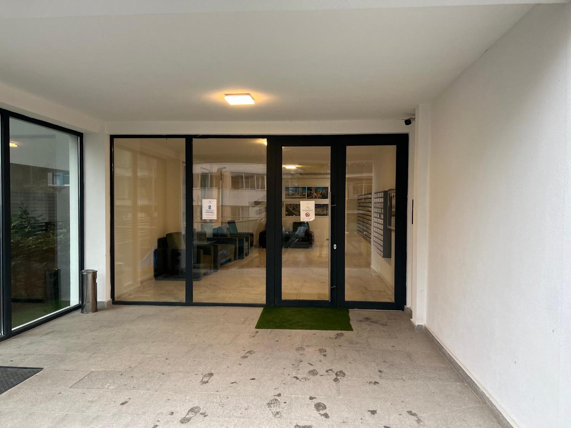 Dominic 2 Beds 1 Sofa Parking Pool Apartament By Alezzi Nord10 Daire Navodari Dış mekan fotoğraf